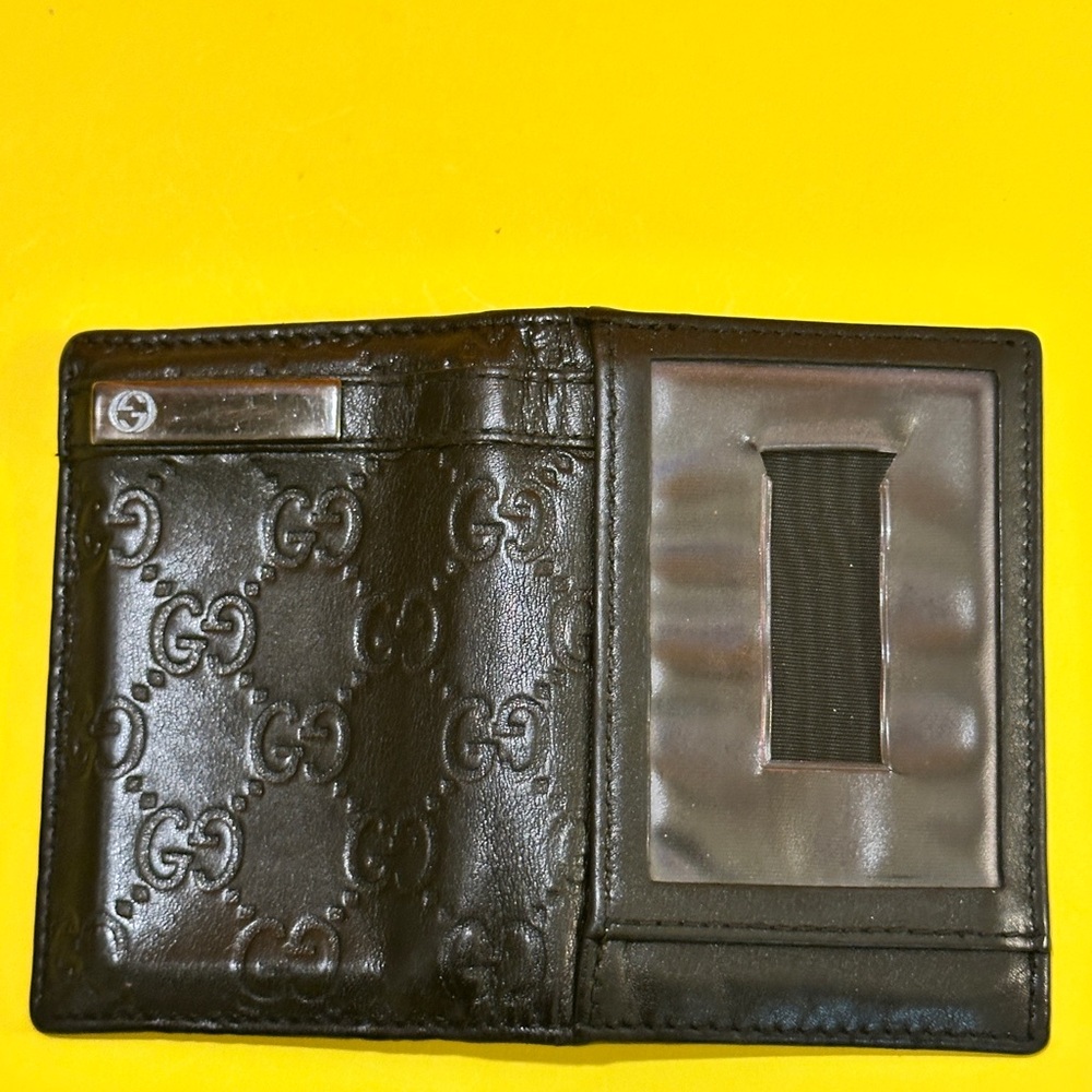 Gucci Embossed Black Leather Card Holder - Picture 12 of 13